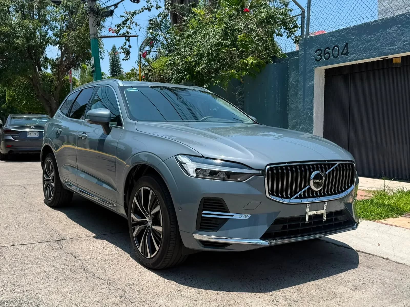 Volvo XC60 Ultimate Dark T8 2023